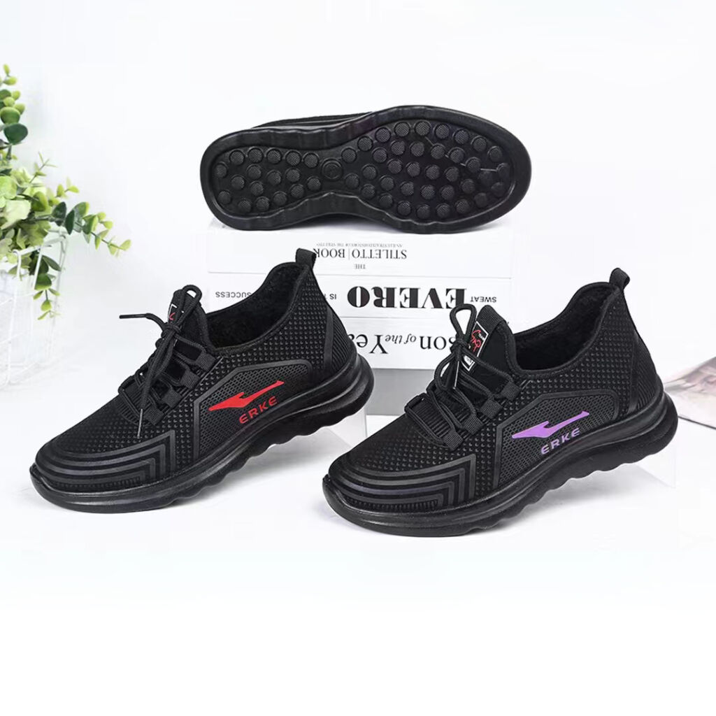 Lace-up Solid Shoe